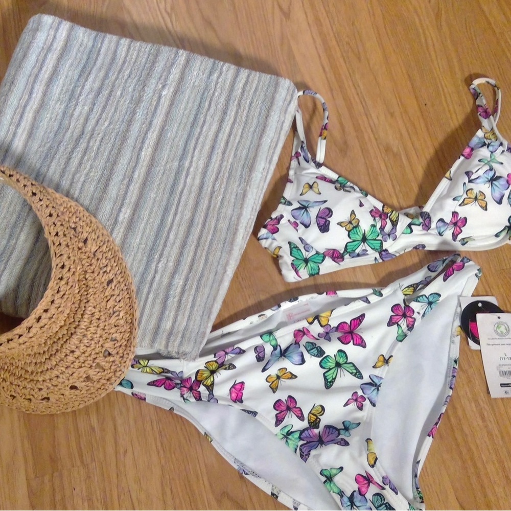 BRAND NEW BUTTERFLY BIKINI